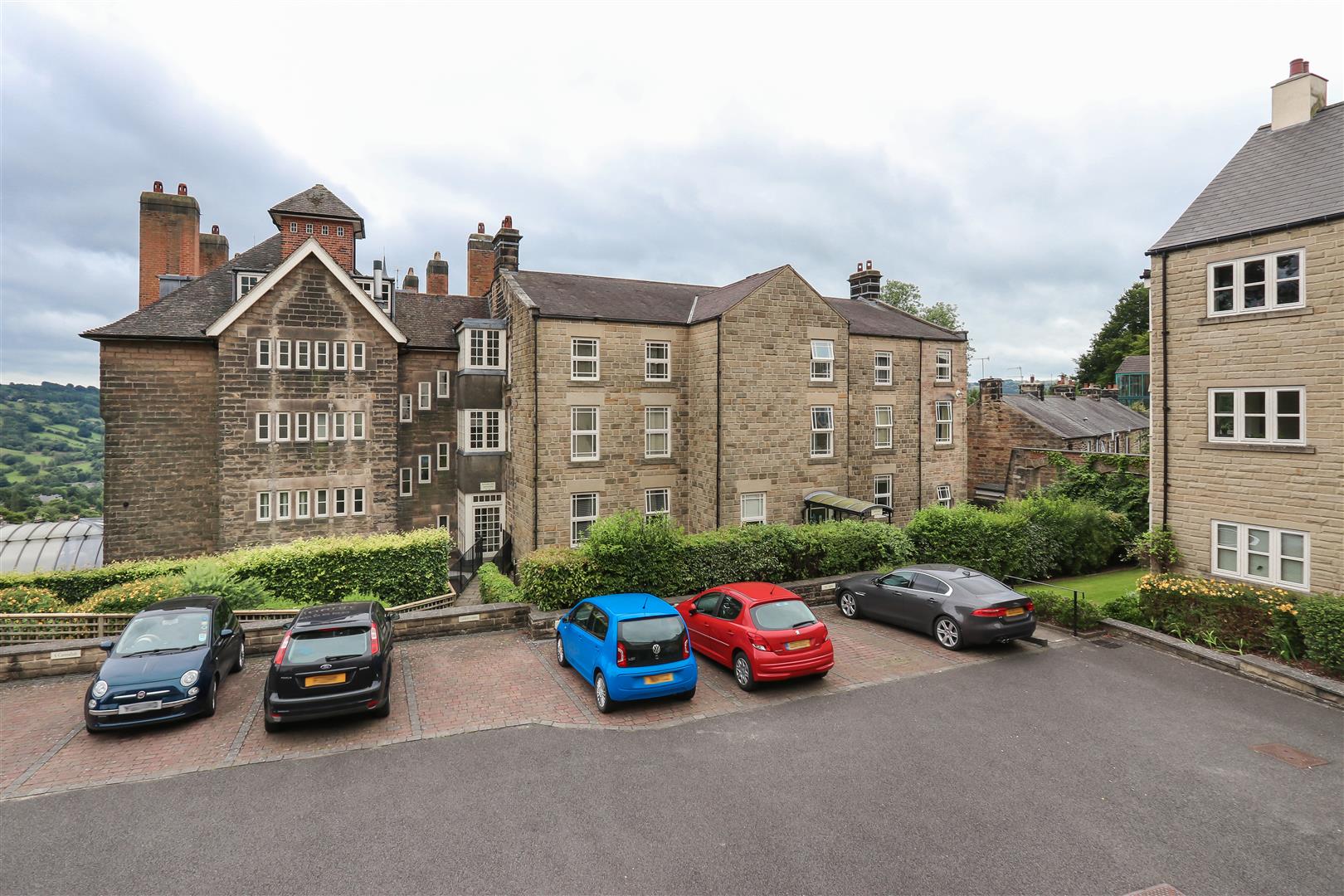 Rockside Hydro, Cavendish Road, Matlock. DE4 3RX Dales and Peaks